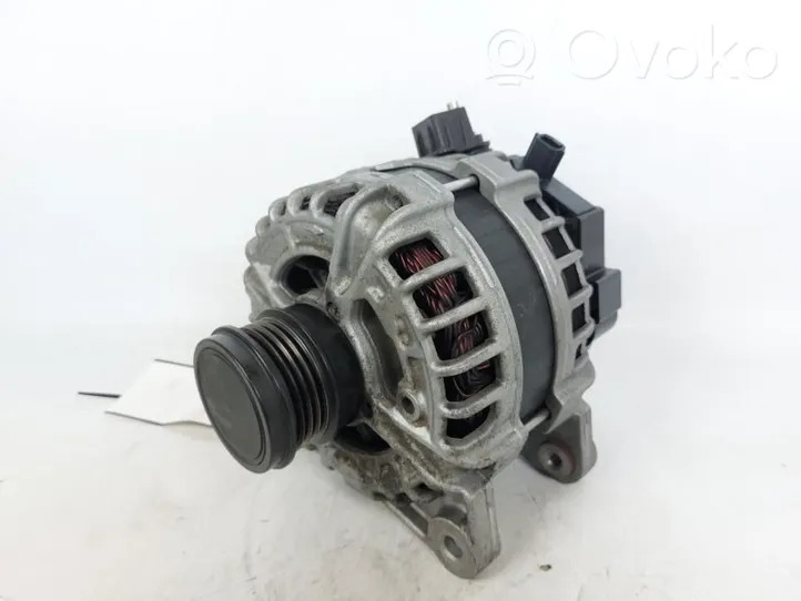 Renault Twingo III Alternator 231002517R