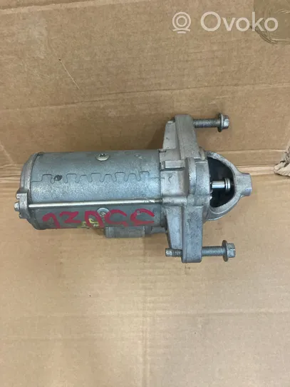 Opel Movano B Starter motor 233002654R