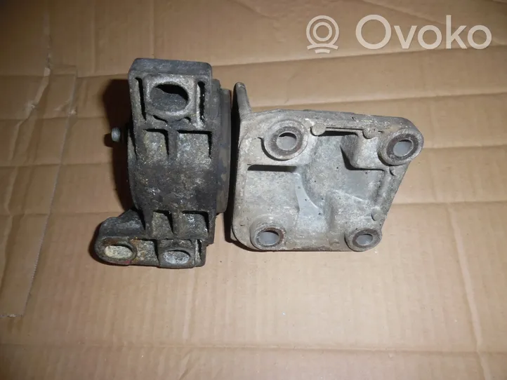 Citroen Jumper Support de boîte de vitesses 1335123080