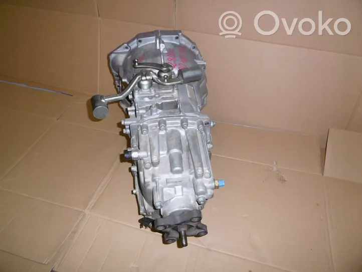 Opel Movano B Scatola del cambio manuale a 5 velocità 320108045R