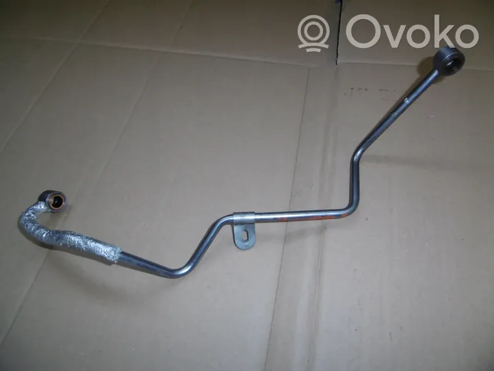 Opel Movano B Turbo turbocharger oiling pipe/hose 151923552R