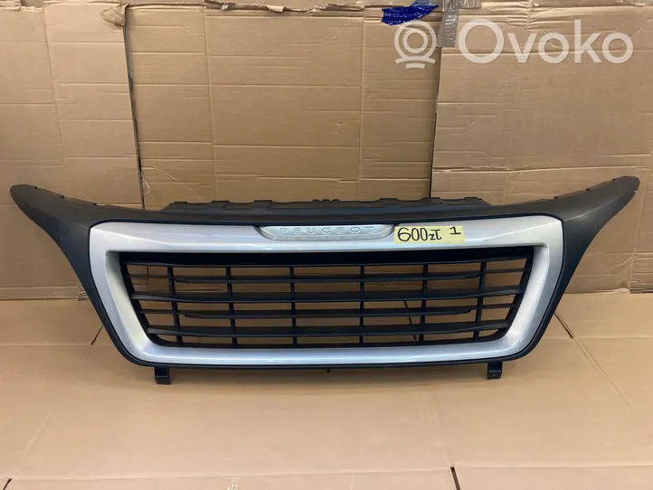 Peugeot Boxer Maskownica / Grill / Atrapa górna chłodnicy 1314847070