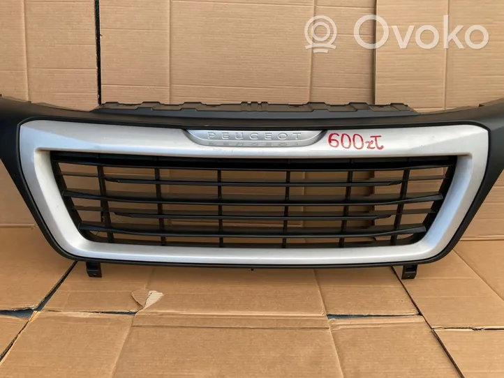 Peugeot Boxer Maskownica / Grill / Atrapa górna chłodnicy 1314847070