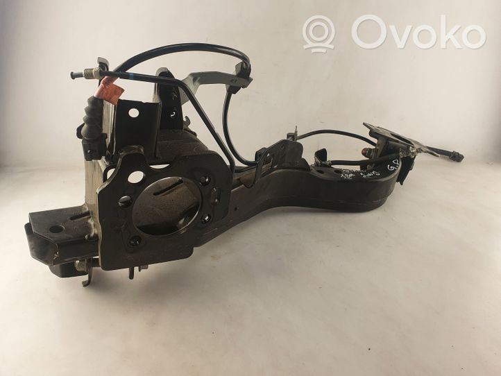 Nissan X-Trail T32 Triangle bras de suspension supérieur arrière 8X2323E22