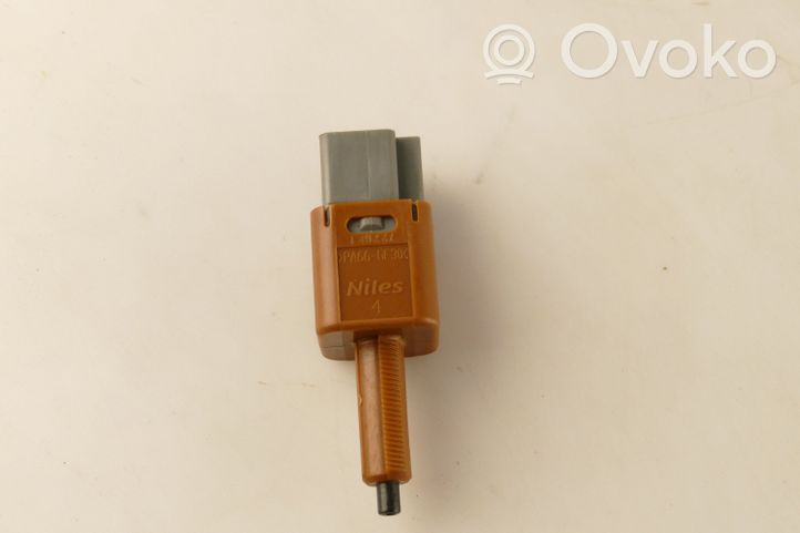 Nissan X-Trail T32 Brake pedal sensor switch 