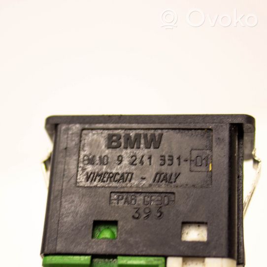 BMW X1 E84 AUX-pistokeliitin 9241331