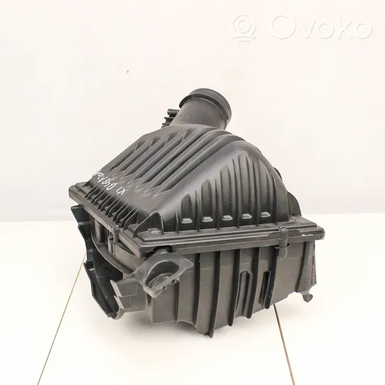 BMW 5 G30 G31 Scatola del filtro dell’aria 8655834