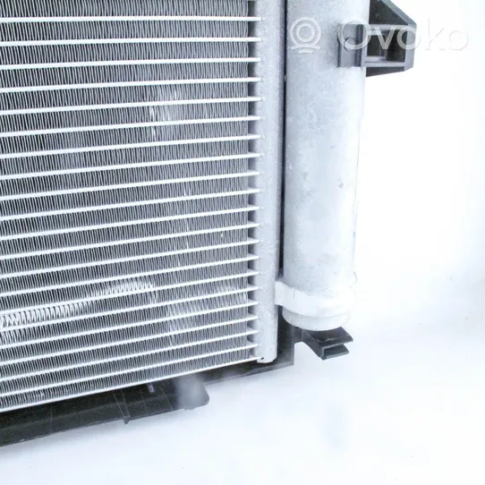 Volvo XC90 Radiateur condenseur de climatisation 