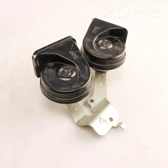 Ford Kuga II Horn signal DV4T13A803AC