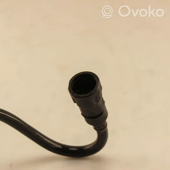 Volvo XC90 Vacuum line/pipe/hose 32203559
