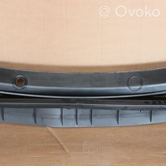 Ford Kuga III Wiper trim LV4BS02216