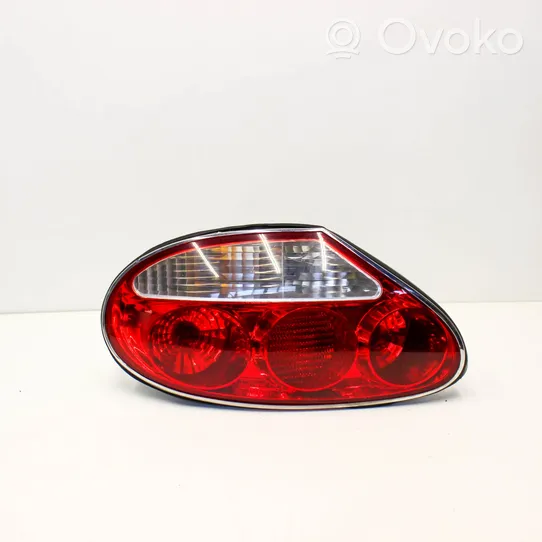 Jaguar XK8 - XKR Rear/tail lights LJE4901AA