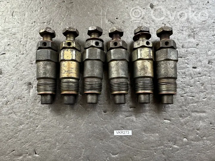 Nissan Patrol 260 Injecteur de carburant 16600-05E12