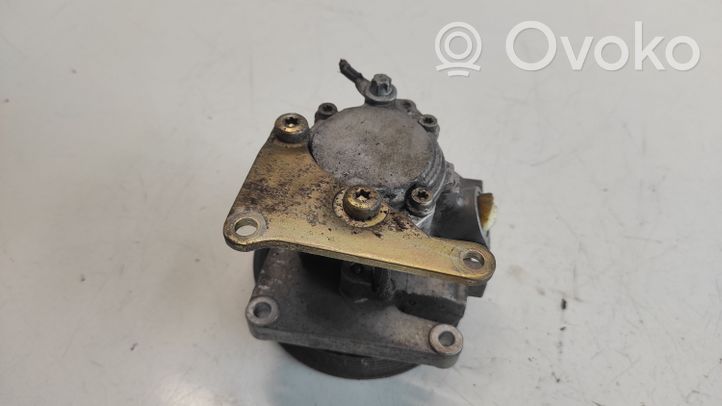 Mercedes-Benz SLK R170 Pompe de direction assistée 0024662901