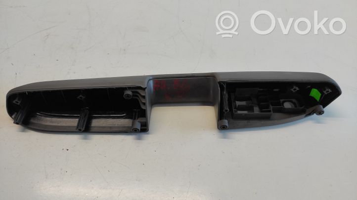 Audi A6 S6 C5 4B Maniglia interna per portiera anteriore 118421100100