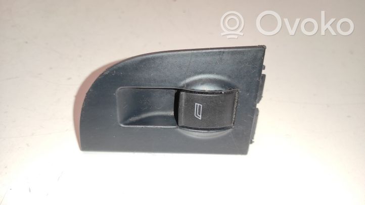 Audi A4 S4 B5 8D Interruttore di controllo dell’alzacristalli elettrico 4B0959855