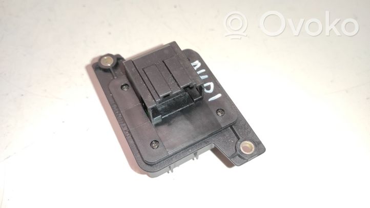 Audi A4 S4 B5 8D Interruttore di controllo del sedile 8L0959777A