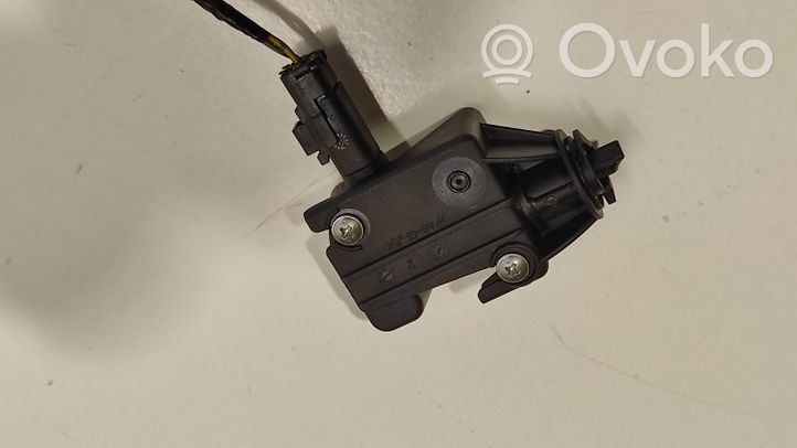 Citroen C6 Air flap motor/actuator 806650