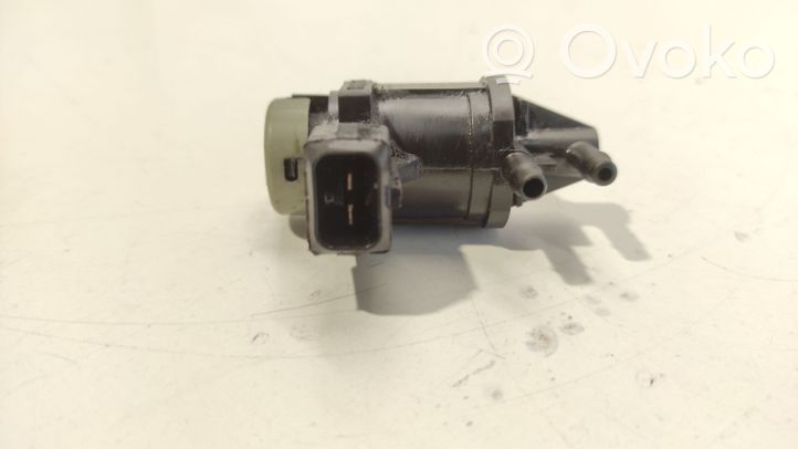 Audi A8 S8 D2 4D Elettrovalvola turbo 1J0906283A