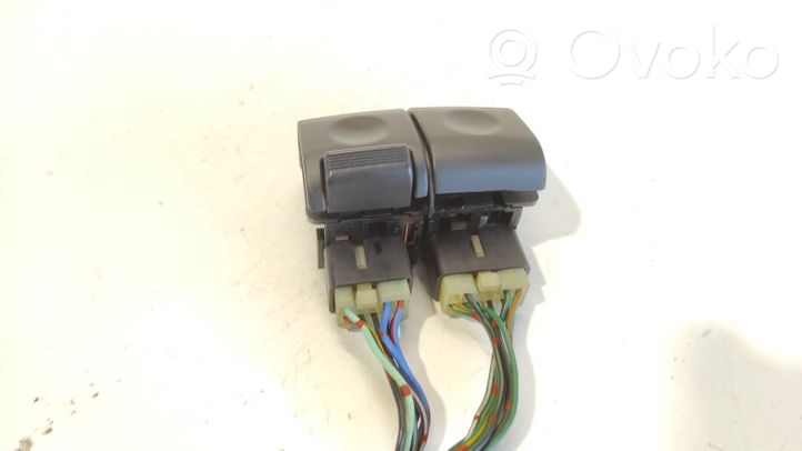 Mitsubishi Colt Hazard light switch 