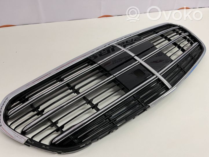 Mercedes-Benz S W223 Front bumper upper radiator grill A2238804100