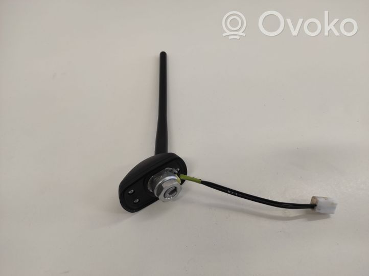 Subaru Impreza V Antenna GPS 