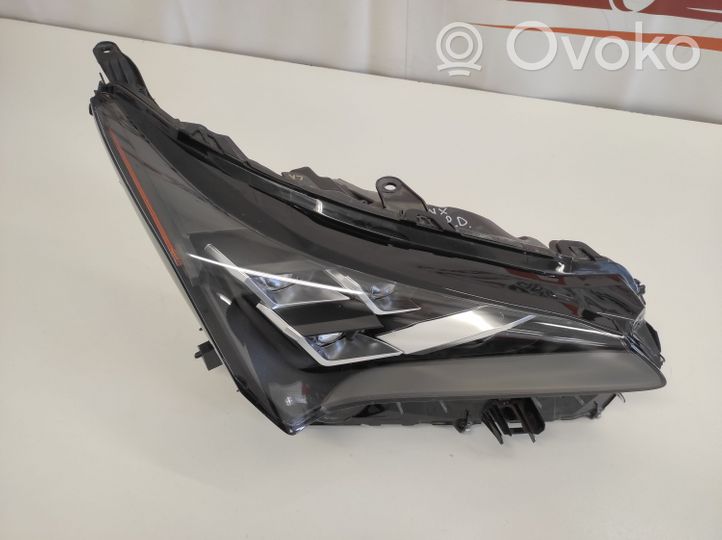 Lexus NX Lampa przednia 8990878120