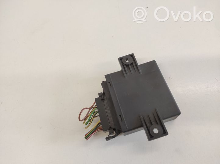 Mercedes-Benz Vito Viano W638 Oven keskuslukituksen ohjausyksikön moduuli 0165459232