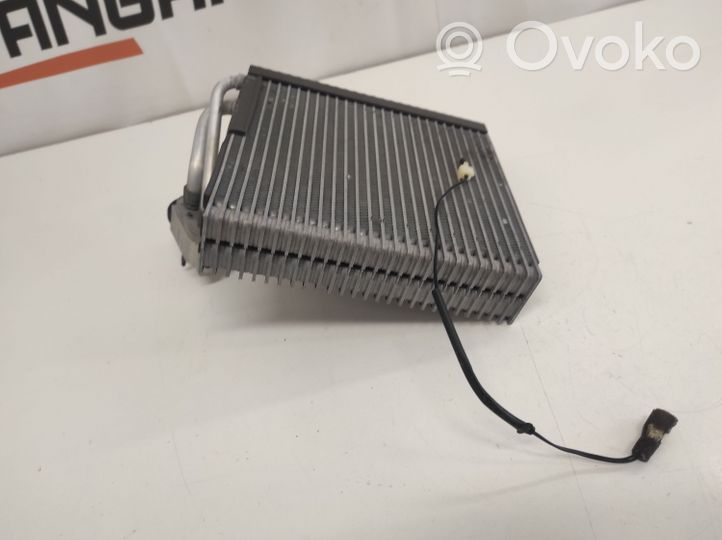 Chevrolet Captiva Radiatore aria condizionata (A/C) (abitacolo) 615837C100