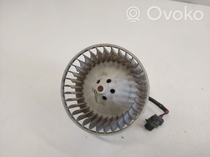 Renault Espace III Ventola riscaldamento/ventilatore abitacolo 0130063506