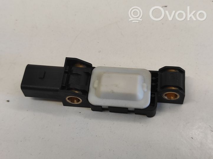 Volkswagen Touareg I Czujnik uderzenia Airbag 4B0959643