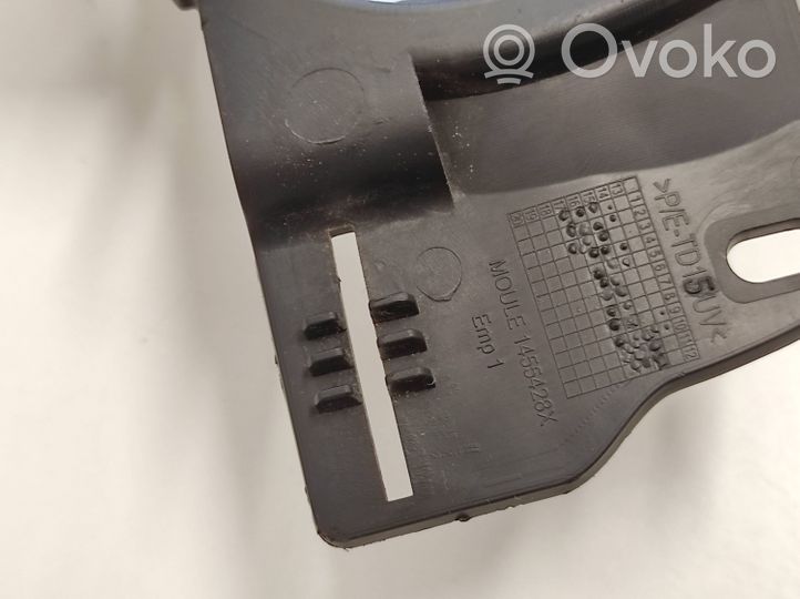 Smart ForTwo III C453 Grille inférieure de pare-chocs avant A4538880523