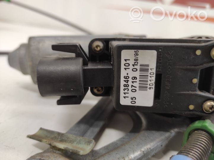 Audi A4 S4 B5 8D Alzacristalli della portiera anteriore con motorino 113846101