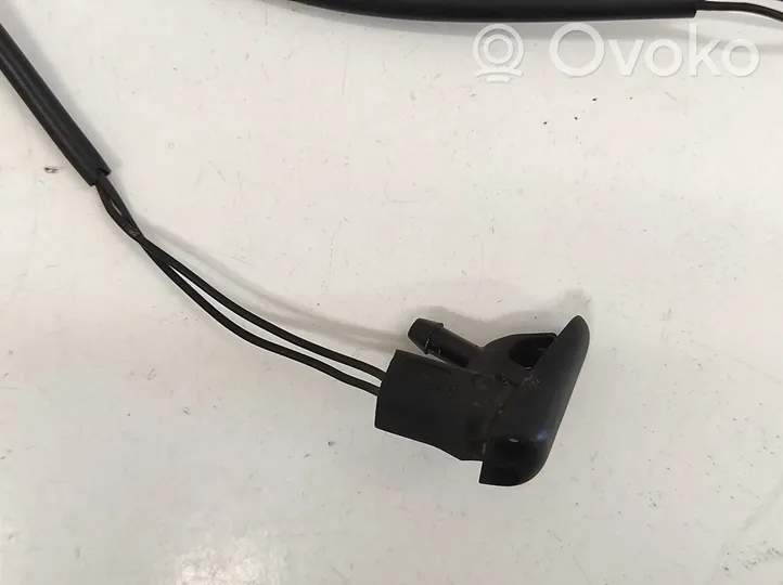 Ford Connect Spritzdüse Scheibenwaschanlage 938617666