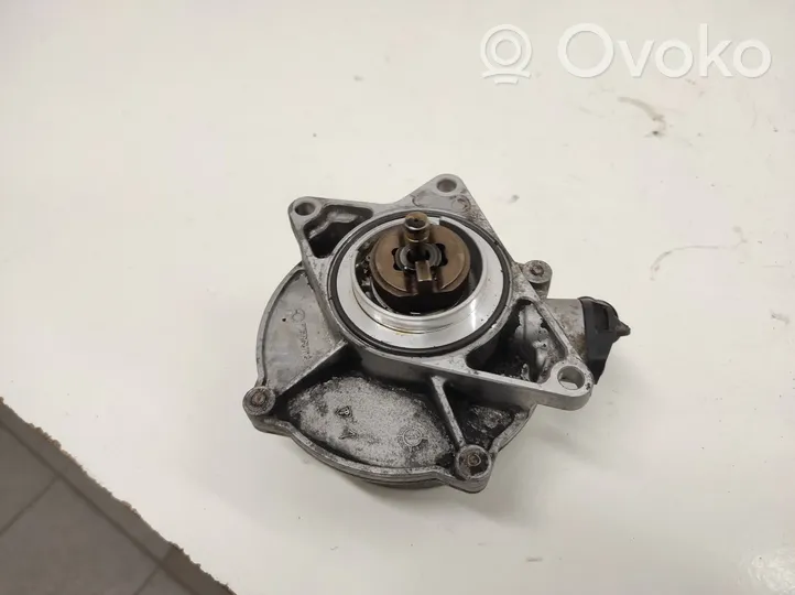 Audi A4 S4 B6 8E 8H Pompe à vide 72260807