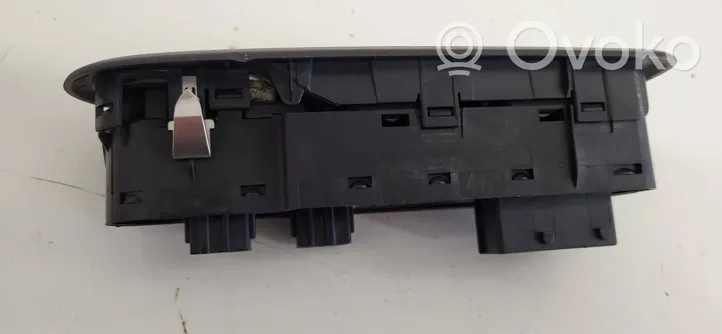 Peugeot 508 Electric window control switch 96659465