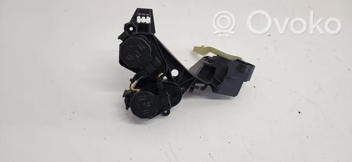 BMW 3 E46 Motor/activador trampilla de calefacción 6902855