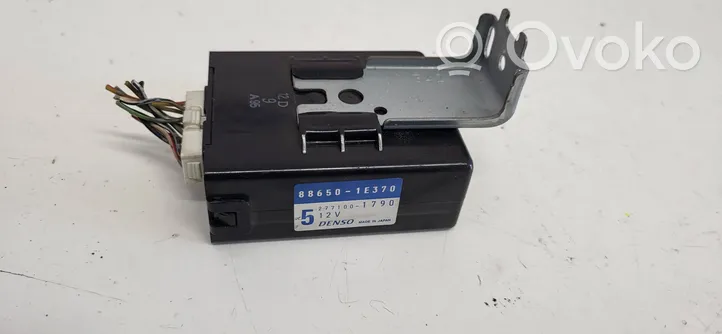 Toyota Yaris Verso Other control units/modules 886501E370