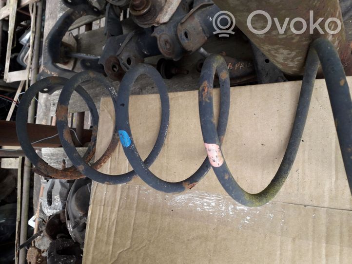 Mazda 323 Rear coil spring 