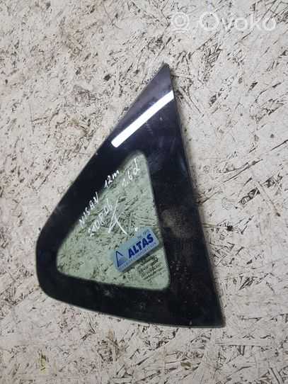 Nissan Qashqai Fenêtre triangulaire avant / vitre 