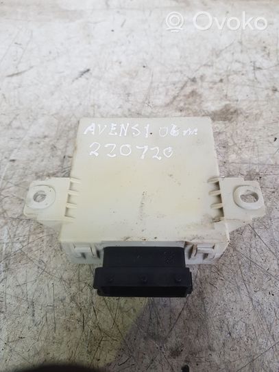 Toyota Avensis T250 Relè di controllo dei finestrini 8594005040