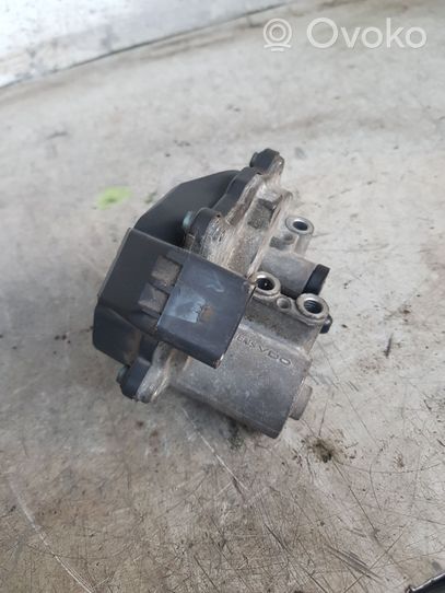 Audi A4 S4 B8 8K Valvola di regolazione del minimo 03L129086