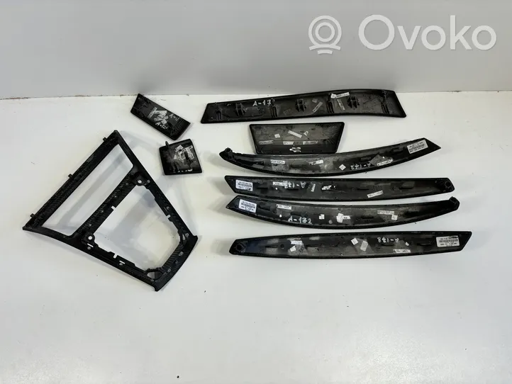 BMW X3 E83 Rivestimento del vano portaoggetti del cruscotto 