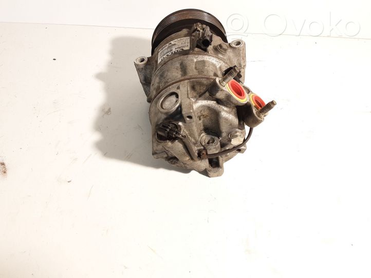 Volvo S60 Ilmastointilaitteen kompressorin pumppu (A/C) 31332528