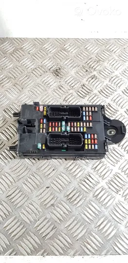 Volvo S60 Fuse box set 31682732