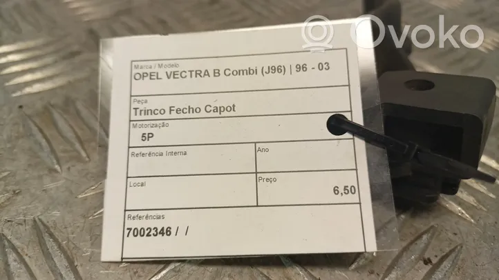 Opel Vectra B Konepellin lukituksen salpahaka 