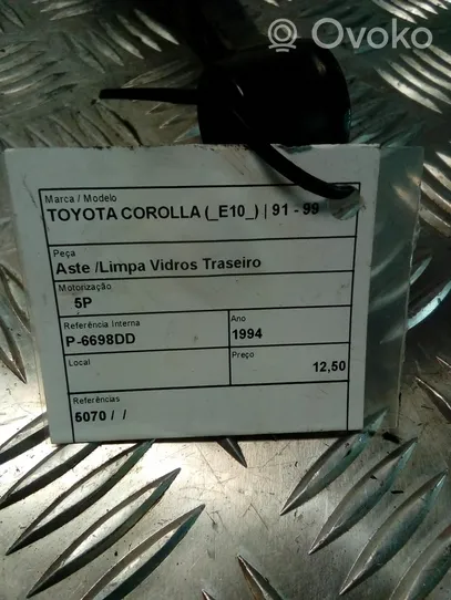 Toyota Corolla E100 Pare-brise vitre arrière 