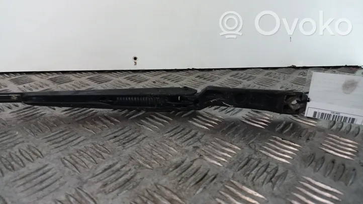 Volkswagen Golf IV Wiper trim 