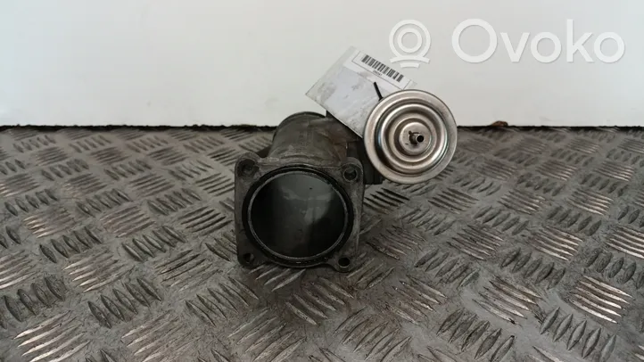 Mercedes-Benz Sprinter W901 W902 W903 W904 EGR valve 