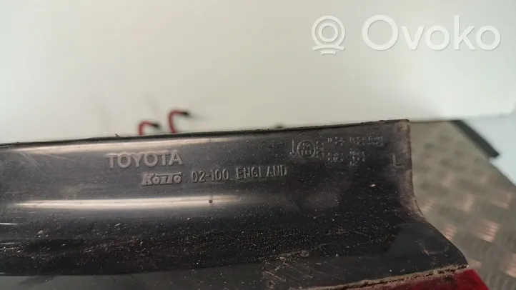 Toyota Corolla E120 E130 Lampy tylnej klapy bagażnika 